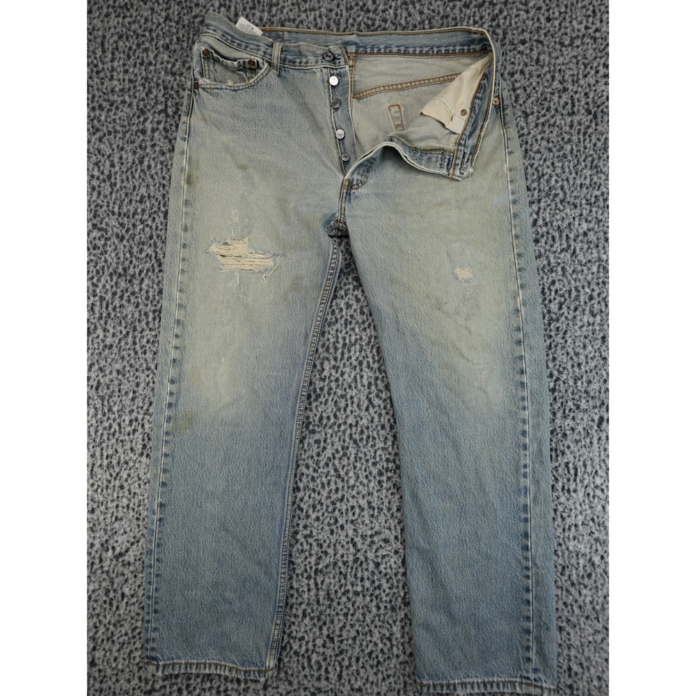 Levi's 501 Original Fit Jeans Mens 36x33 Light‎ Wash Blue Distressed Straight